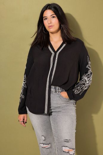 Plus size veliki brojevi Bluza dugih rukava s ukrasnim vezom za punije