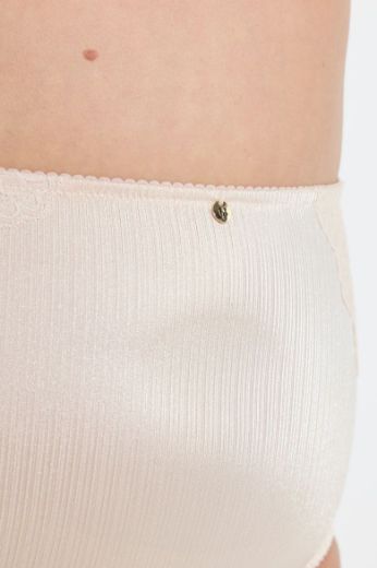Plus size veliki brojevi Gaćice od satena srednje visokog kroja za punije