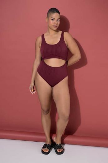 Plus size veliki brojevi Kupaći kostim jednodijelni s otvorima za punije