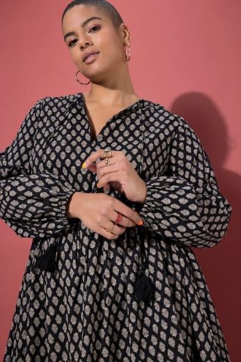 Plus size veliki brojevi Haljina dugih rukava za punije