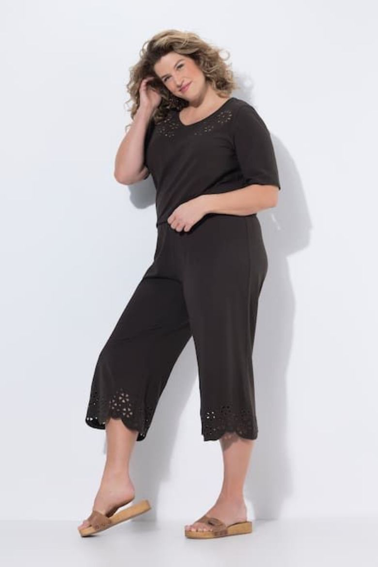 Plus size veliki brojevi Hlače capri pamučne sa čipkastim detaljima za punije