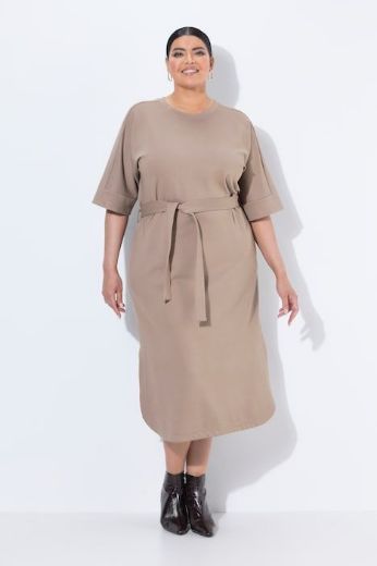 Plus size veliki brojevi Haljina midi kratkih rukava šireg kroja okruglog izreza s pojasom za punije