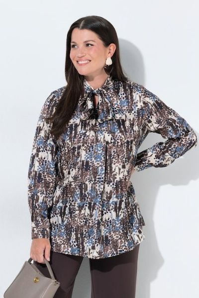 Veliki brojevi Bluza satenska dugih rukava A kroja V izreza moda za punije
