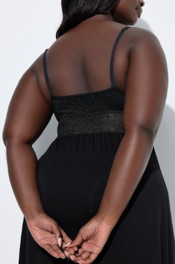 Plus size veliki brojevi Spavaćica čipkasta za punije
