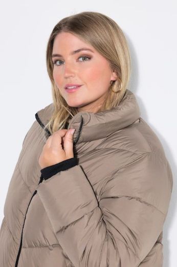 Plus size veliki brojevi Jakna prošivena dužeg kroja za punije