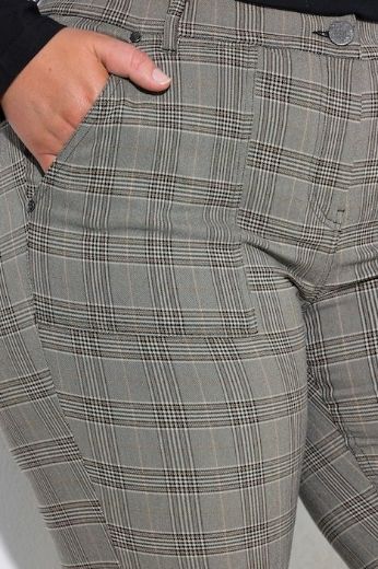 Plus size veliki brojevi Hlače užeg kroja za punije